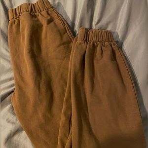 Brown Brandy Melville sweatpants